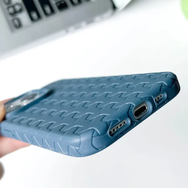 Чехол с рисунком «Blue» для iPhone 14 Pro — фото 3 Чехол с рисунком «Blue» для iPhone 14 Pro — фото 3