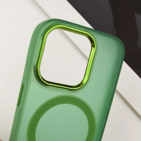 Чехол TPU+PC Lily with Magnetic Fit для Apple iPhone 15 Pro (6.1") — Хаки — фото 5 Чехол TPU+PC Lily with Magnetic Fit для Apple iPhone 15 Pro (6.1") — Хаки — фото 5