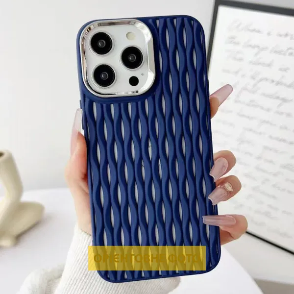 Чехол с рисунком «Blue» для iPhone 16 — фото 2 Чехол с рисунком «Blue» для iPhone 16 — фото 2