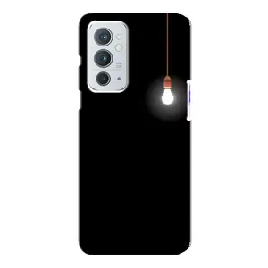 Чехол с картинками на черном фоне для OnePlus 9RT (Лампочка)