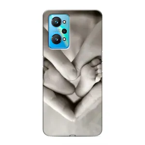 Чехлы для МАМЫ на Realme GT Neo 2 (Любящие руки)