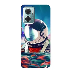 Силіконовый Чохол з принтом "Космонавти" на Xiaomi Redmi Note 11E (Космонавт у воді)