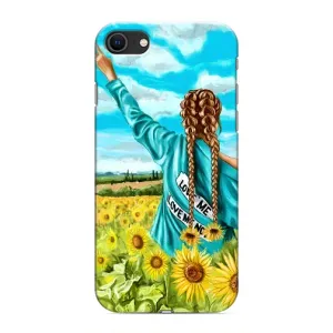 Чехол Стильные девушки на iPhone 8 (Девушка на поле)