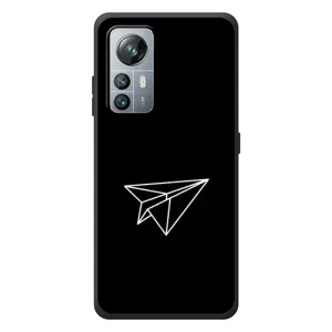 Чехол с картинками на черном фоне для Blackview A85 (Самолетик)
