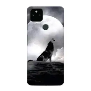 Чохол з Вовком на Google Pixel 5 (Вовк і місяць)