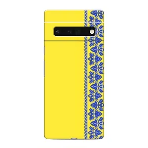 Силиконовый Чехол на Google Pixel 6 Pro (Вышиванка на желтом)