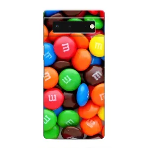 Чехол с изображением  вкусной еды для Google Pixel 6 (Разноцветные M&M'S)
