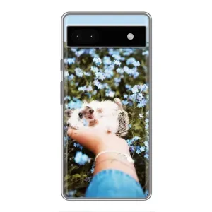 Чехлы с изображением разных животных для Google Pixel 6a (Ежик на руках)