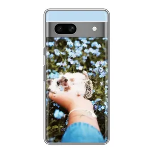 Чохли з зображенням різних тварин на Google Pixel 7A (Їжачок в руці)