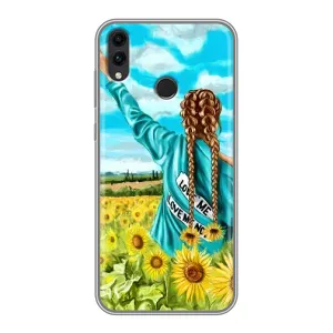 Чехол Стильные девушки на Huawei Honor 8C (Девушка на поле)