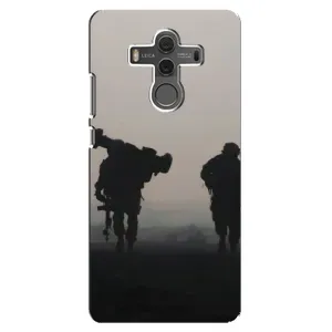 Чехлы на военную тематику для Huawei Mate 10 (Бой солдат)