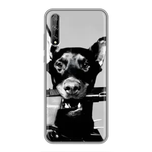 Чехол ДОБЕРМАН для Huawei P Smart Pro (Опасный доберман)