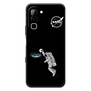 Силиконовый бампер с принтом "Наса" на Infinix Hot 70 (Космонавт баскетболист)
