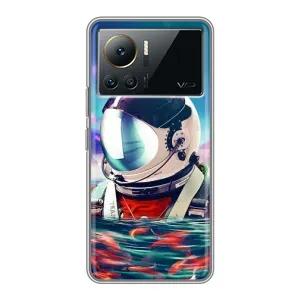 Силиконовый Чехол с принтом "Космонавты" на Infinix Note 12 2023 (Космонавт в воде)