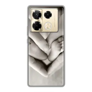 Чехлы для МАМЫ на Infinix Note 40 Pro (Любящие руки)