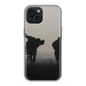 Чехлы на военную тематику для iPhone 15 (Бой солдат)