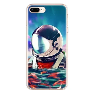 Силіконовый Чохол з принтом "Космонавти" на iPhone 8 Plus (Космонавт у воді)