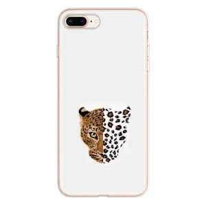 Чохол з леопардовим принтом на iPhone 8 Plus (Леопард на білому)