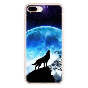 Чохол з Вовком на iPhone 8 Plus (Виє на місяць)
