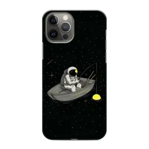 Силіконовый Чохол з принтом "Космонавти" на iPhone 11 Pro (Космонавт на рибалці)