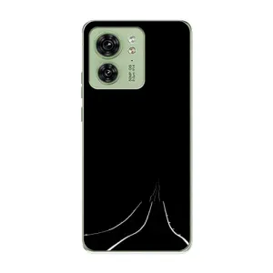 Чехол с картинками на черном фоне для Motorola Edge 40 (Дорога)
