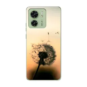 Силіконовий Чохол з кульбабками на Motorola Edge 40 (Роздмухана кульбабка)