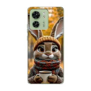 Печатный чехол «Зверята с кофе» для Motorola Edge 40 (Зайчик с кофе)