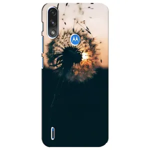 Силиконовый Чехол с одуванчиками на Motorola E7 Power (Красивый одуванчик)
