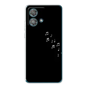 Чехол с картинками на черном фоне для Motorola Edge 40 Neo (Ноты)