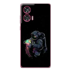 Силиконовый Чехол с принтом "Космонавты" на Motorola Edge 50 Fusion (В руках земля)