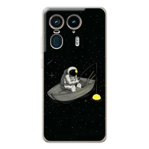 Силиконовый Чехол с принтом "Космонавты" на Motorola Edge 50 Ultra (Космонавт на рыбалке)