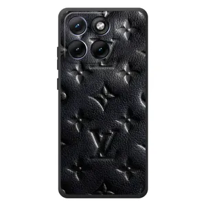 Текстурный Чехол Louis Vuitton для Мо Motorola Edge 70 Фюжн Плюс (Черный ЛВ)