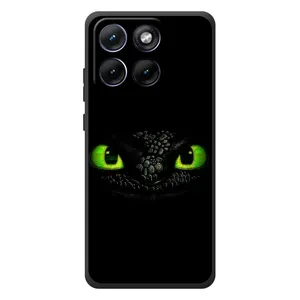 Чехол дракон Беззубик для Motorola Edge 70 Fusion (Глаза Беззубика)