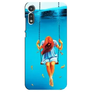 Чехол Стильные девушки на Motorola MOTO E 2020 (Девушка на качели)