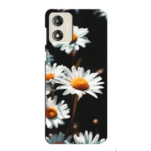 Чехол с ромашками на Motorola MOTO E13 (Белые ромашки)