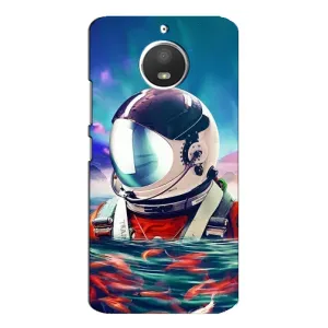 Силиконовый Чехол с принтом "Космонавты" на Motorola MOTO E4 (Космонавт в воде)