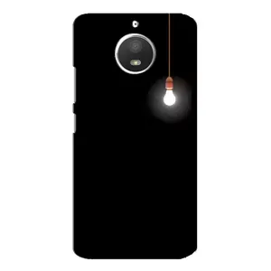 Чехол с картинками на черном фоне для Motorola MOTO E4 (Лампочка)