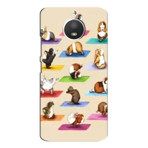 Чехол с Прикольным принтом на Motorola MOTO E4 (Ёга свинок)