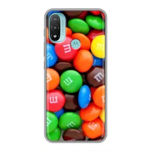 Чехол с изображением вкусной еды для Motorola MOTO E40 (Разноцветные M&M'S)