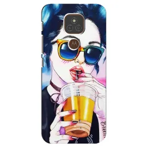 Чехол с картинкой Модные Девчонки Motorola MOTO E7 Plus (Девушка с коктейлем)