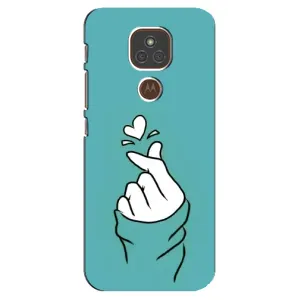 Чехлы (Знак сердечка) на Motorola MOTO E7 Plus (Сердечко на бирюзовом)