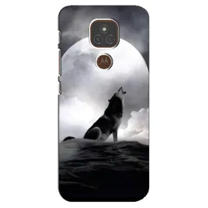 Чехол с Волком на Motorola MOTO E7 Plus (Волк и луна)