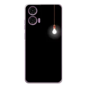 Чехол с картинками на черном фоне для Motorola MOTO G04 (Лампочка)