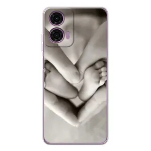 Чехлы для МАМЫ на Motorola MOTO G04 (Любящие руки)