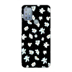 Чехол с ромашками на Motorola MOTO G10 (Маленькие ромашки)