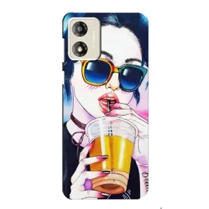 Чехол с картинкой Модные Девчонки Motorola MOTO G13 (Девушка с коктейлем)