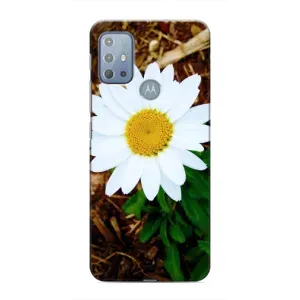 Чехол с ромашками на Motorola MOTO G20 (Белая ромашка)