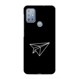 Чехол с картинками на черном фоне для Motorola MOTO G20 (Самолетик)
