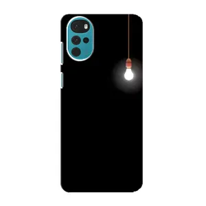 Чехол с картинками на черном фоне для Motorola MOTO G22 (Лампочка)