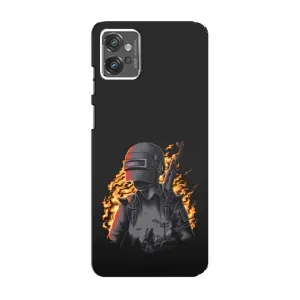 Силиконовый чехол с картинкой "Герой Pubg" на Motorola MOTO G23 (В огне)